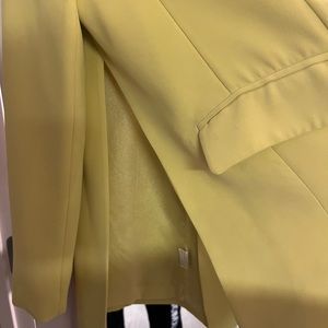 Elliatt yellow blazer with side slit. Size M
